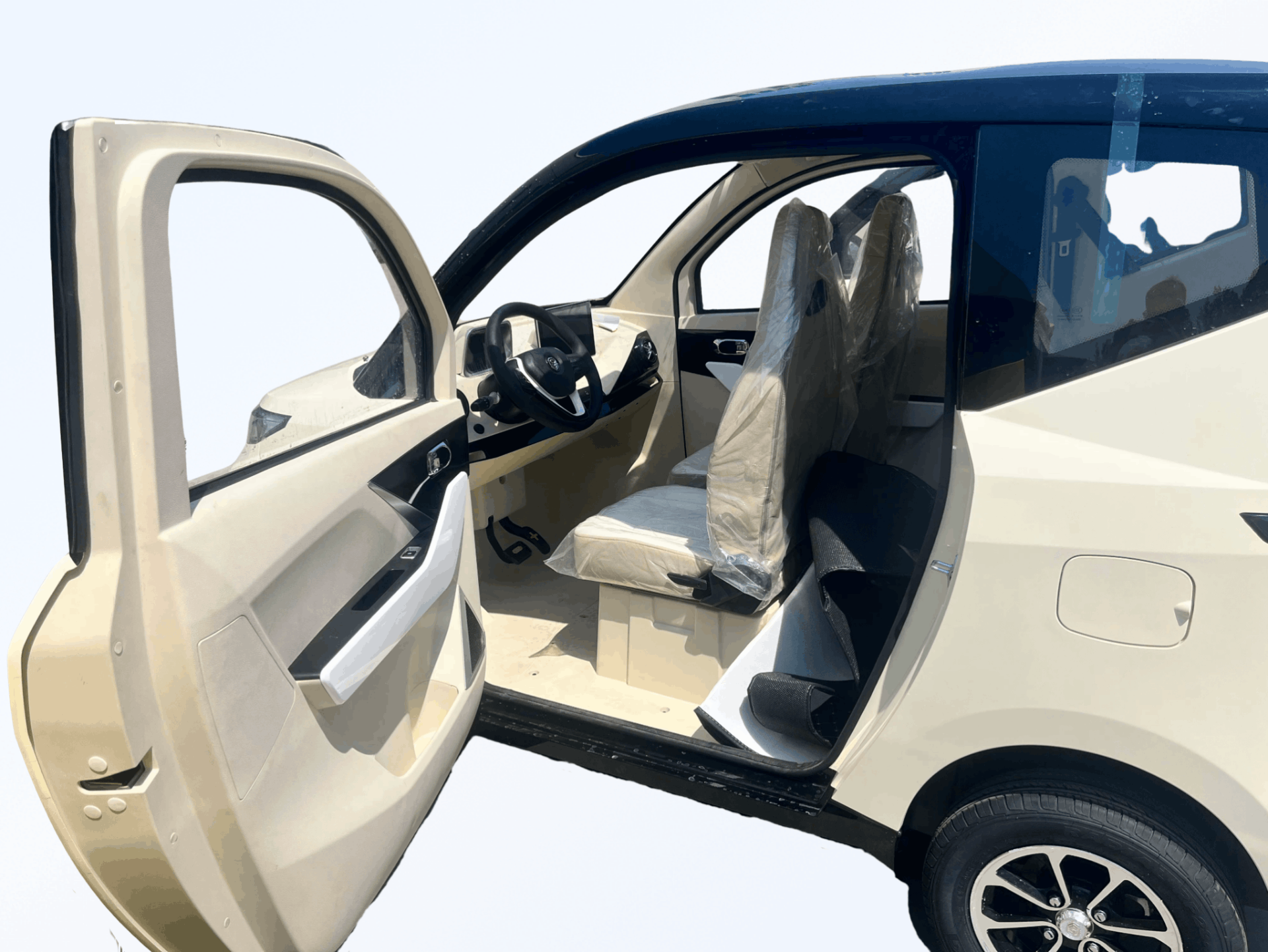 Kleinmobil Microcar City – Fahrerbereich mit geöffneter Tür